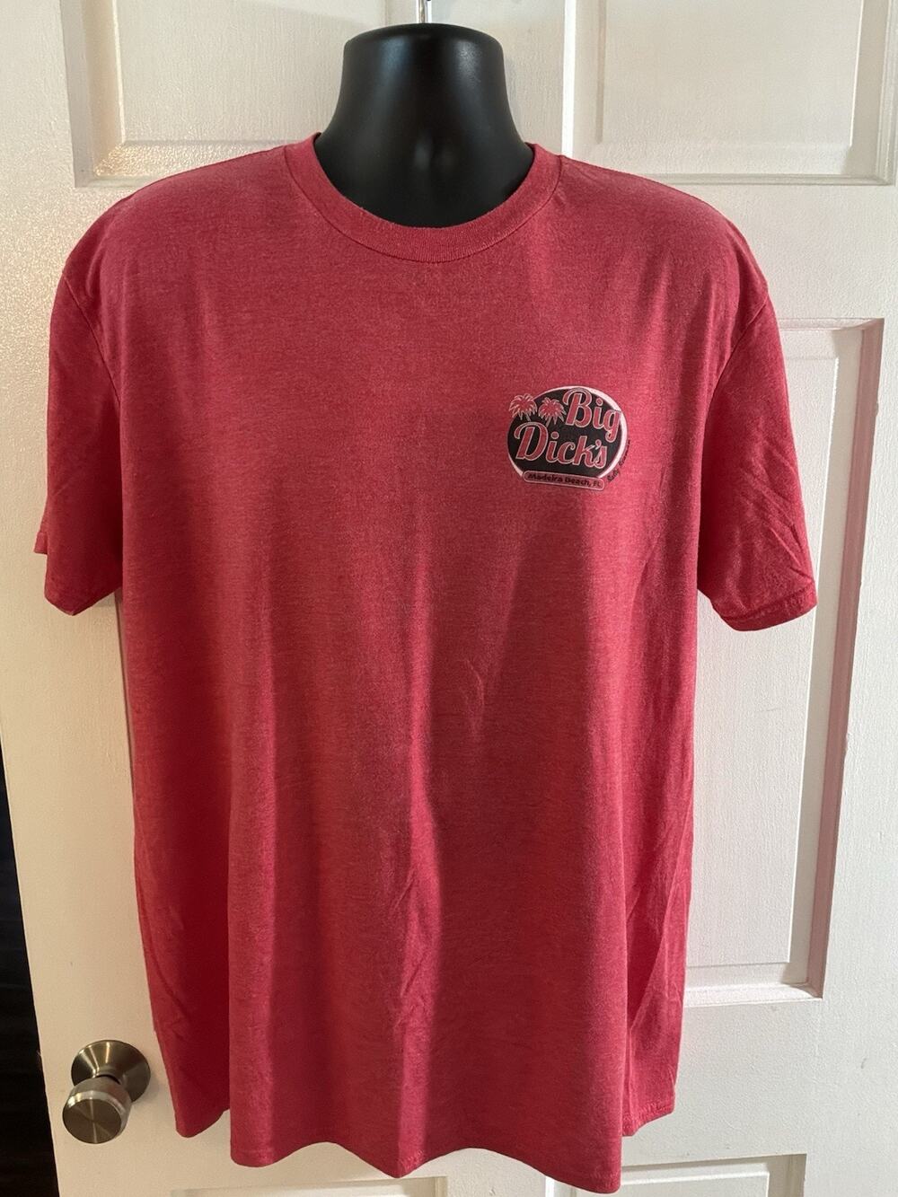 Men’s Big Dick’s Madeira Beach T-shirt Size XL